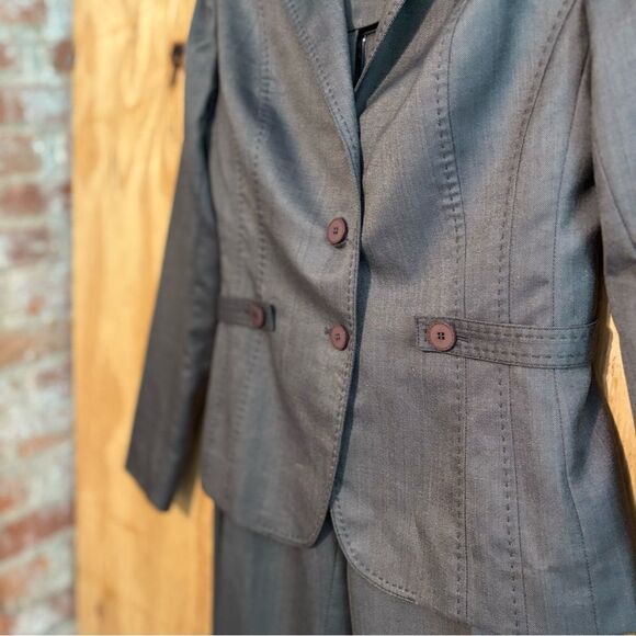 Albert Nipon Gray Blazer Suit Jacket - Picture 4 of 7